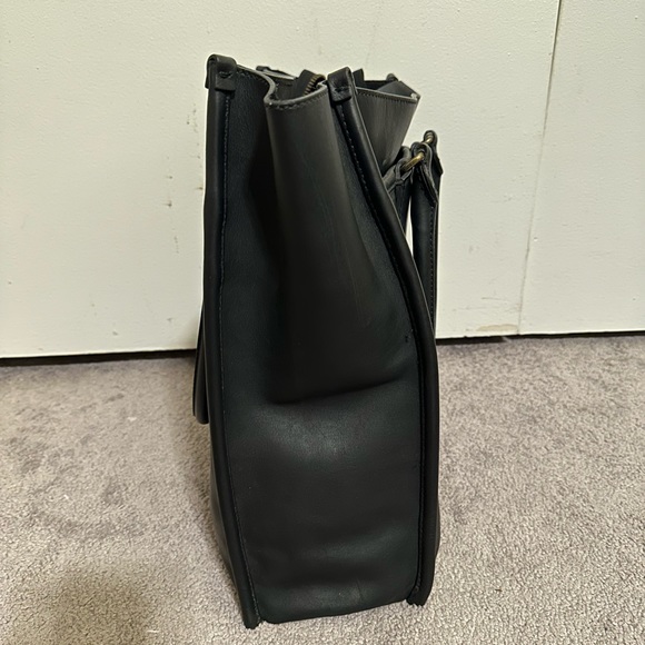 Authentic Black Leather COACH Tote Bag - Picture 4 of 10